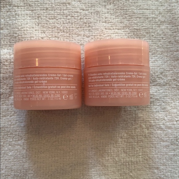 Set of 2 Clinique Moisture Surge 💘 - Picture 4 of 6